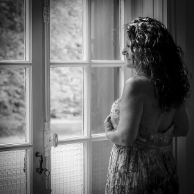 Marie Photographe : séance photo boudoir nantes
